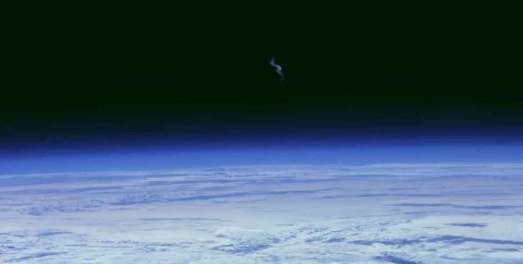 station spatiale internationale équipée en vidéo 4K