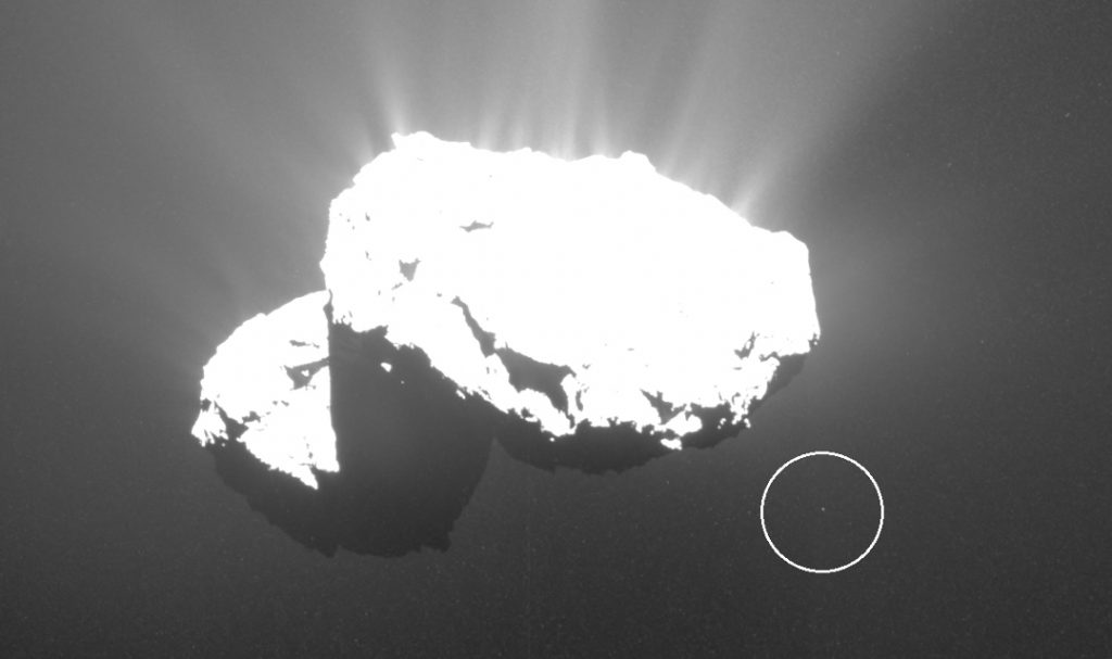 Un petit débris observé autours de la comète Churyumov
