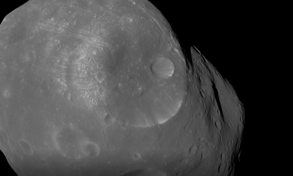 Nouvelles images de la lune Phobos par la sonde Mars Express