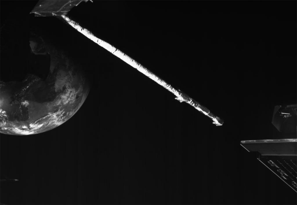 La sonde BepiColombo a survolé la Terre et se dirige vers Mercure