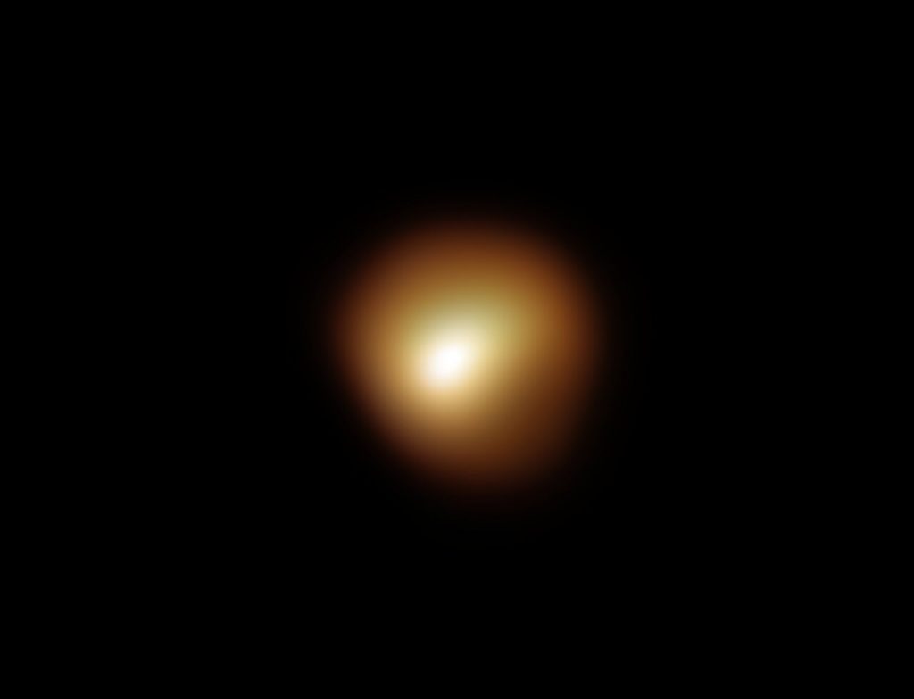 Le mystère de la baisse de luminosité de Bételgeuse résolu