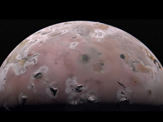 Juno observe une éruption volcanique record sur Io