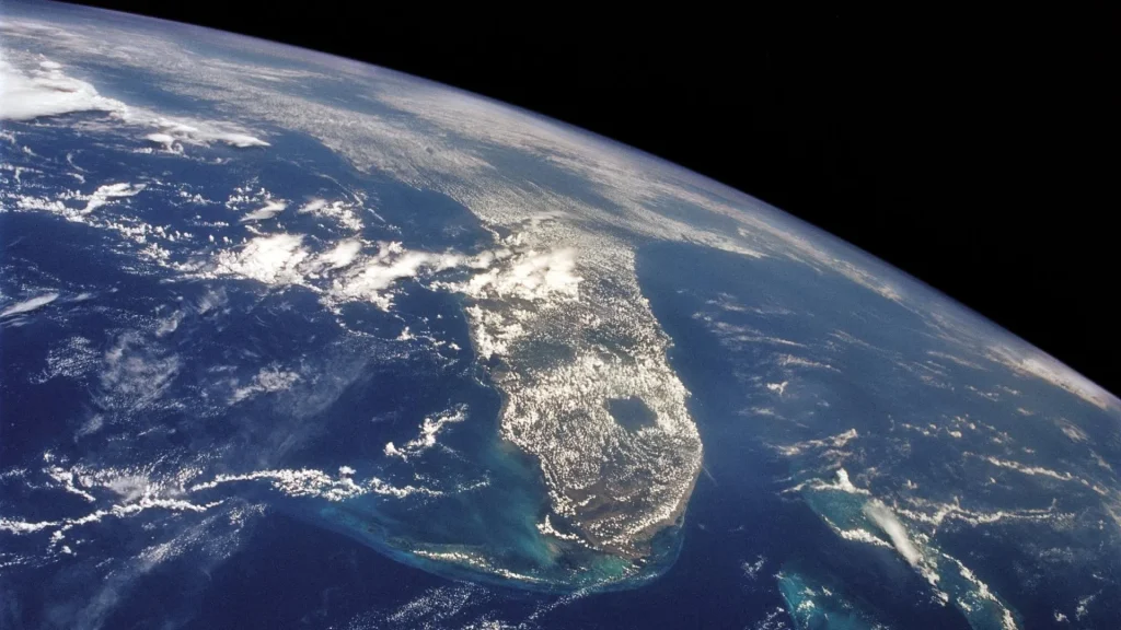 La hausse du Niveau de la Mer en 2024 surprend la NASA