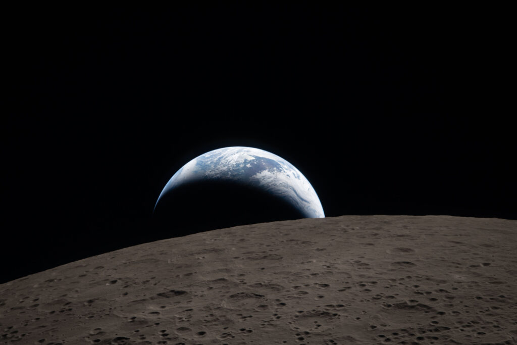 photos Artemis II Terre se couche horizon lunaire crater Ohm Orion NASA