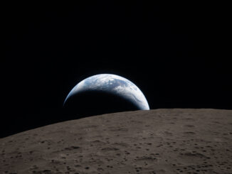 photos Artemis II Terre se couche horizon lunaire crater Ohm Orion NASA